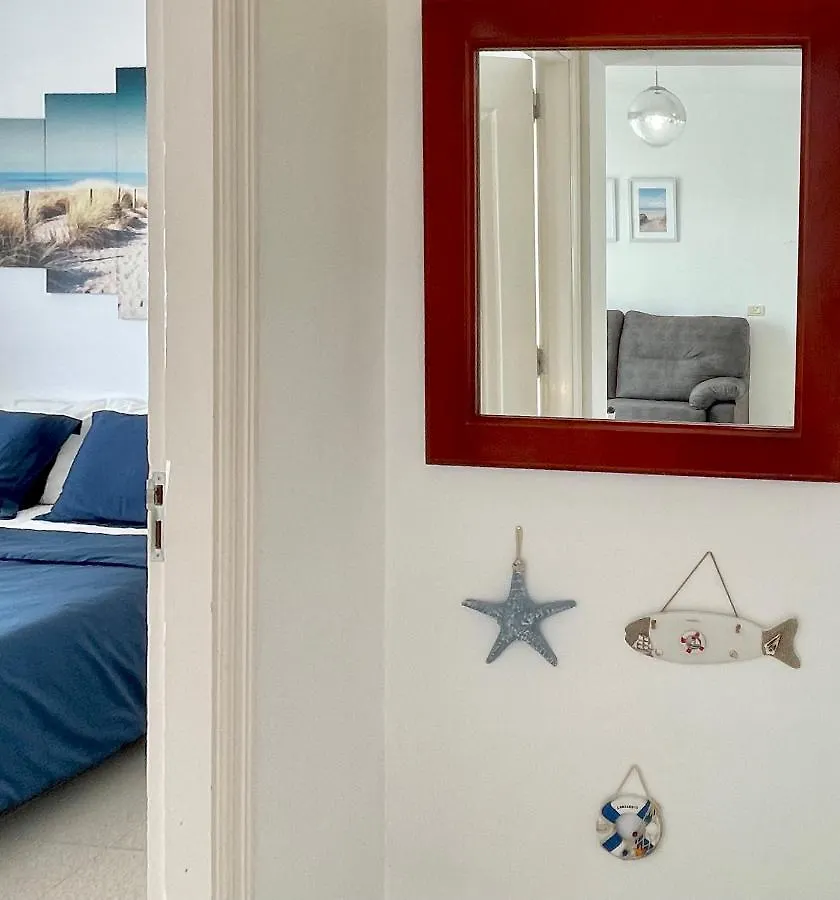 Cozy And Sunny Apartment Over The Rooftops Puerto del Carmen